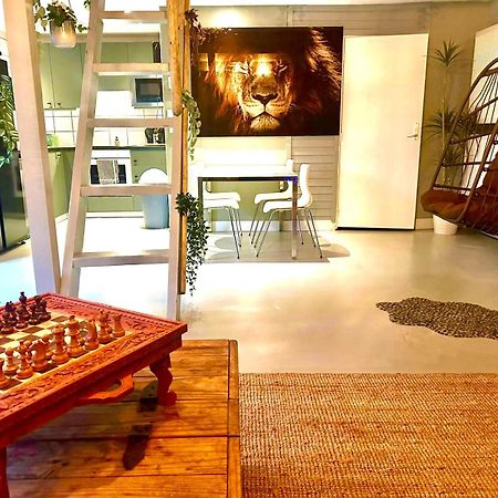 Jungle Style Lodge With Jacuzzi ,Sauna And Garden Near Amsterdam Vijfhuizen Esterno foto