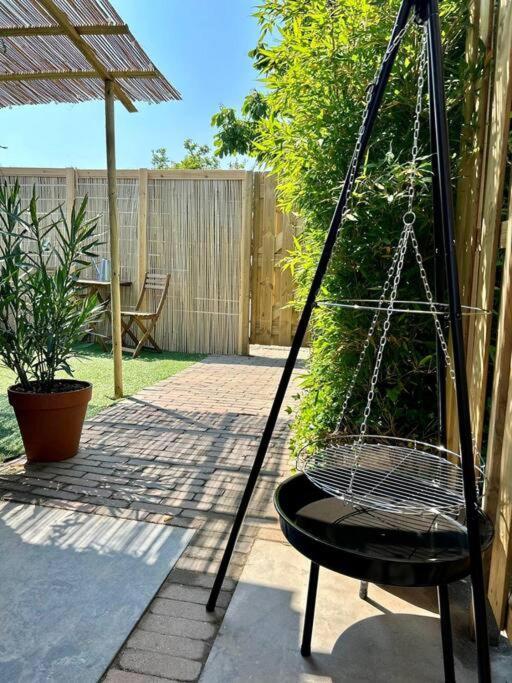 Jungle Style Lodge With Jacuzzi ,Sauna And Garden Near Amsterdam Vijfhuizen Esterno foto